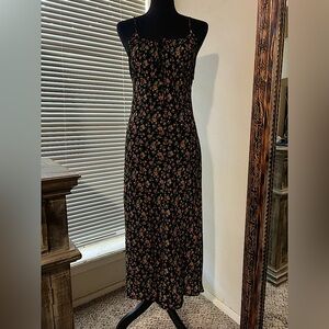Forever 21 Black Floral Maxi Dress